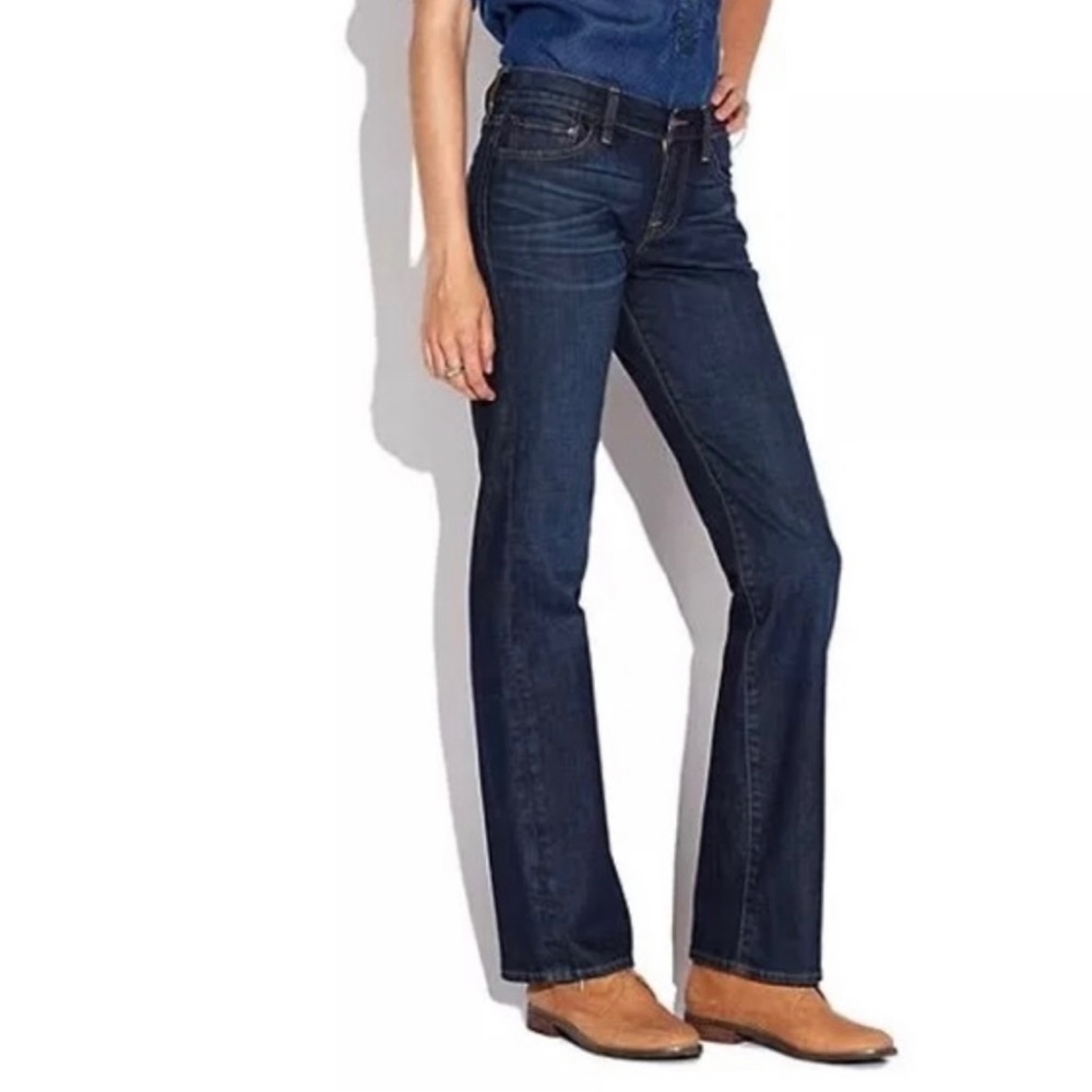 Lucky Brand Classic Rider Boot Cut Jeans in Faded Dark Wash - 10/30